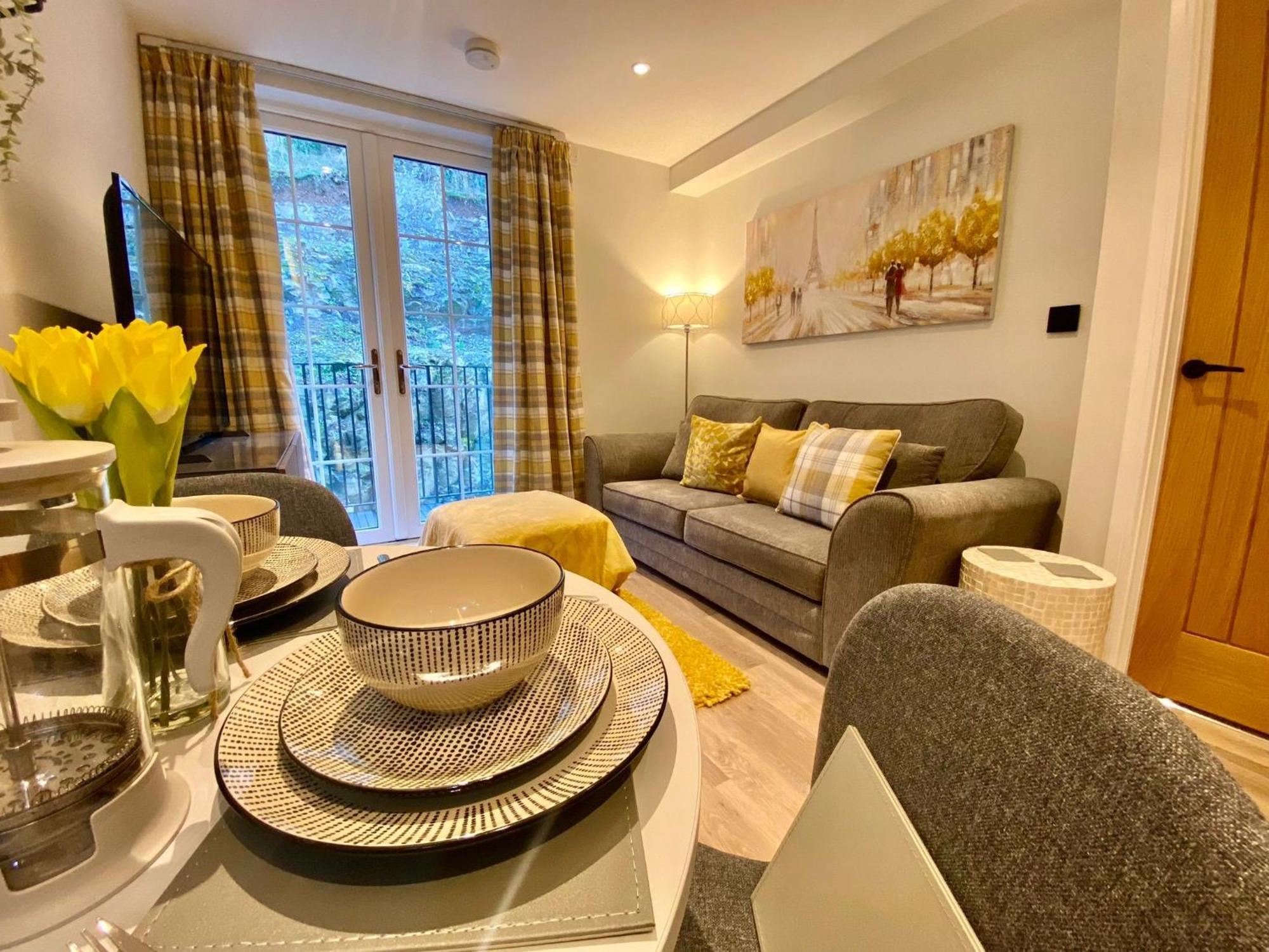Luxury 1 Bedroom Apartment - Rock Mill 14 Stony Middleton Exteriör bild