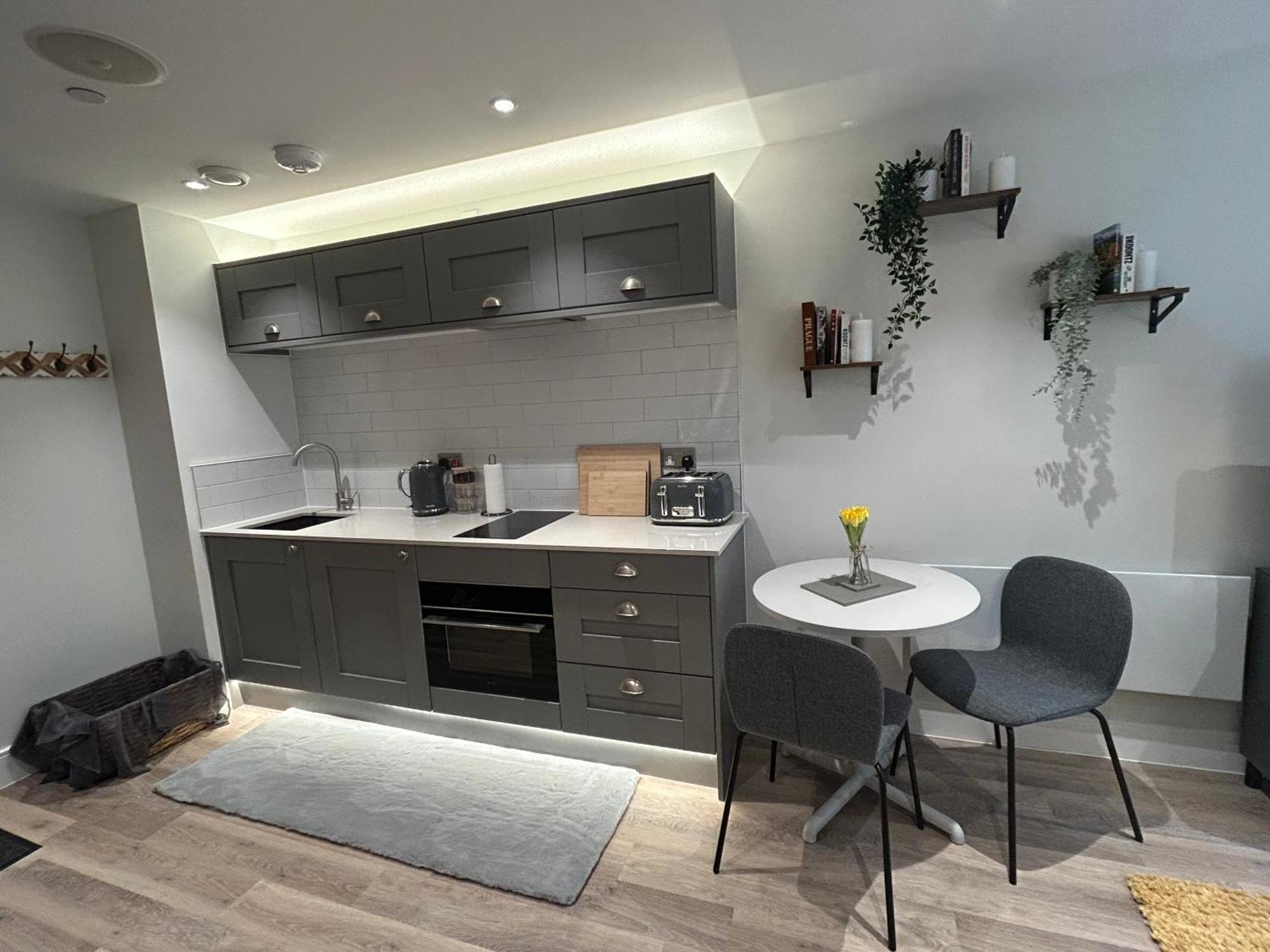 Luxury 1 Bedroom Apartment - Rock Mill 14 Stony Middleton Exteriör bild