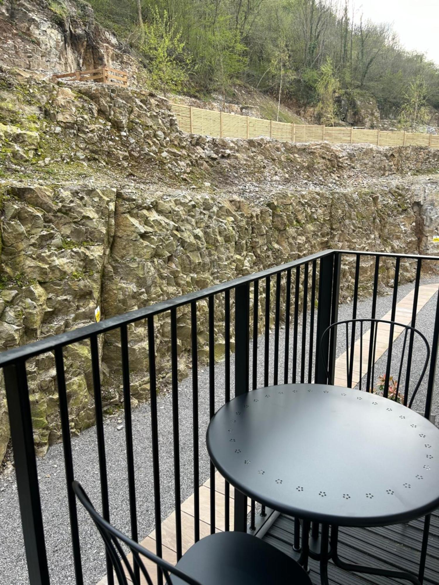 Luxury 1 Bedroom Apartment - Rock Mill 14 Stony Middleton Exteriör bild